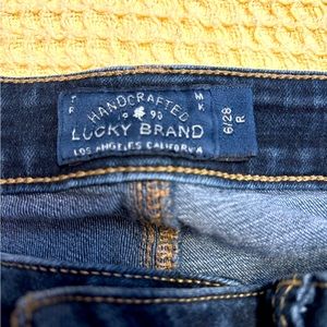 Lucky Brand jeans size 6/28 R